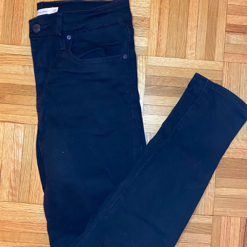 Levi 721 High-Rise Black Skinny Jeans